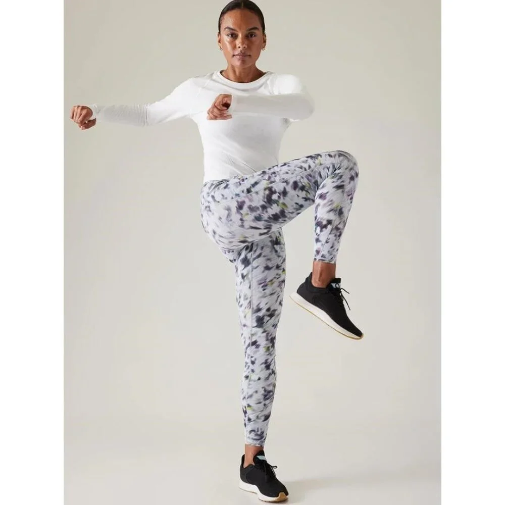 ATHLETA Women's Rainier High Rise Legging Size M In Grey Lyra Garden - Picture 3 of 11